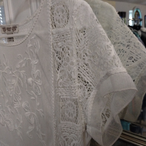 IVORY BEACHY BOHO EMBROIDERED LONG CROCHET LACE WEDDING DRESS - Picture 11 of 11